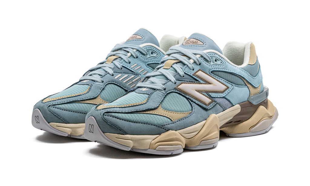 NB 9060 Blue Hazer