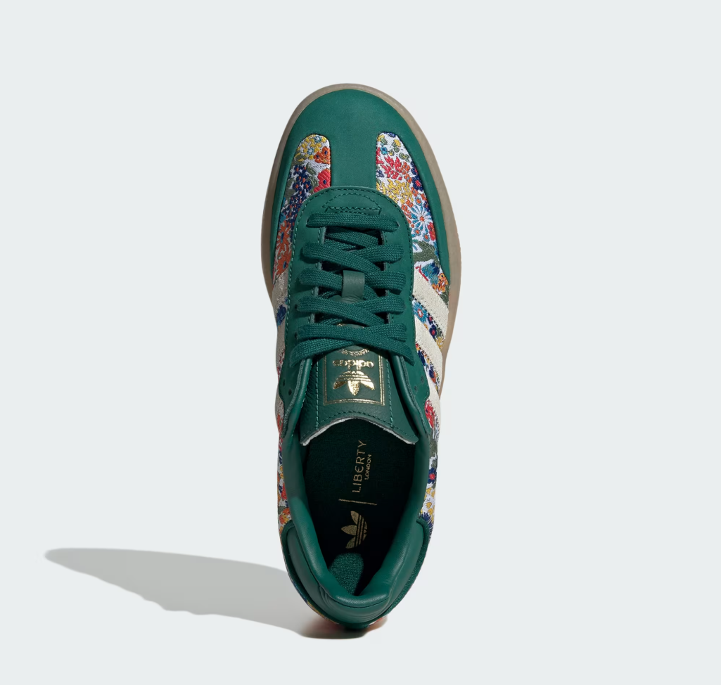 Sambae L. London Collegiate Green