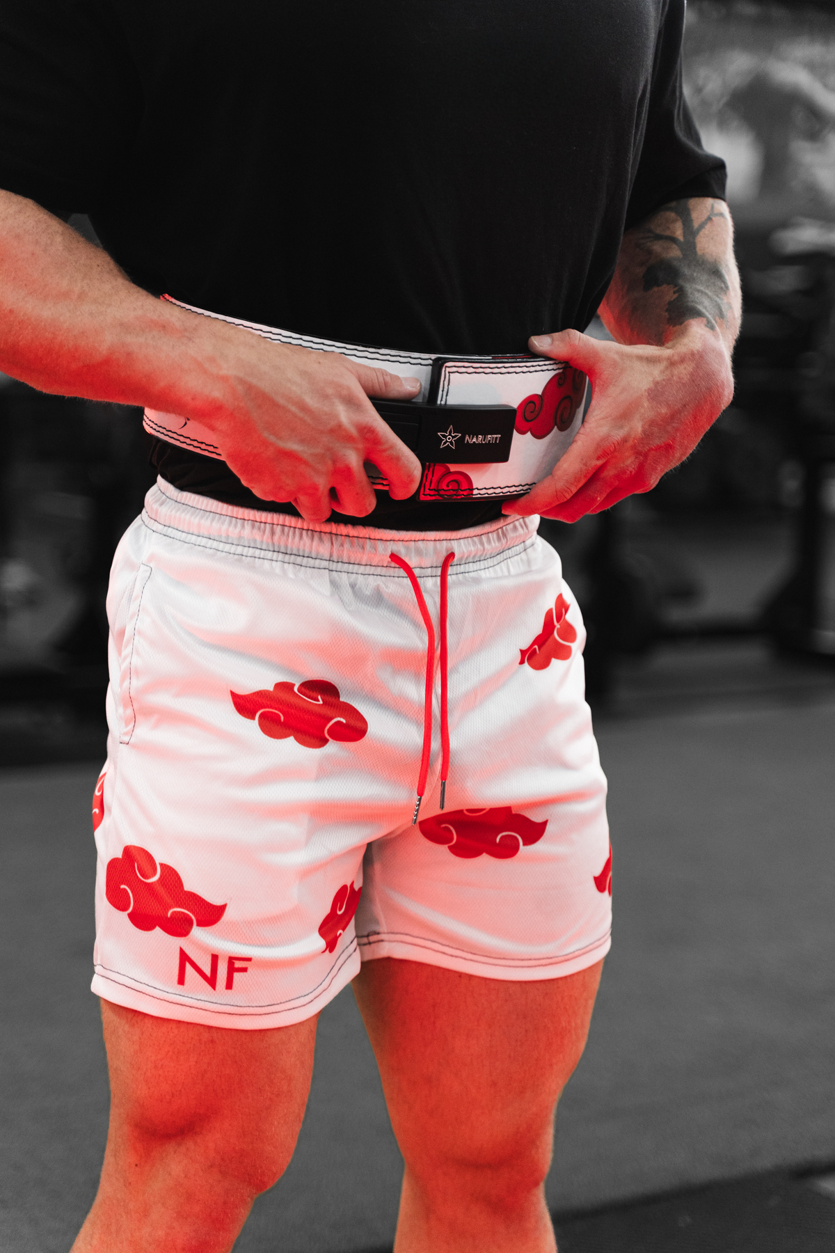 Red Cloud Shorts - White