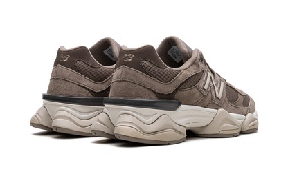 NB 9060 Mushroom Brown