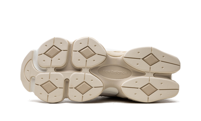 NB 90-60 - Beige White