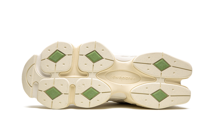 NB 9060 Bricks and Wood