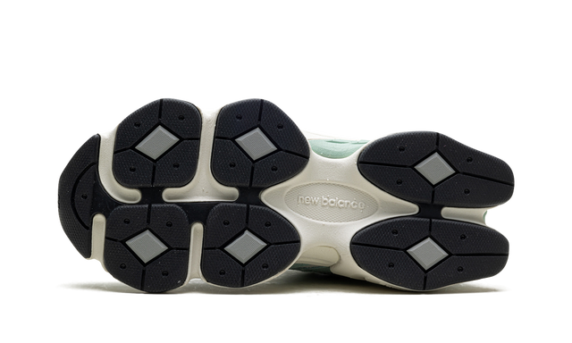 NB 9060 New Spruce