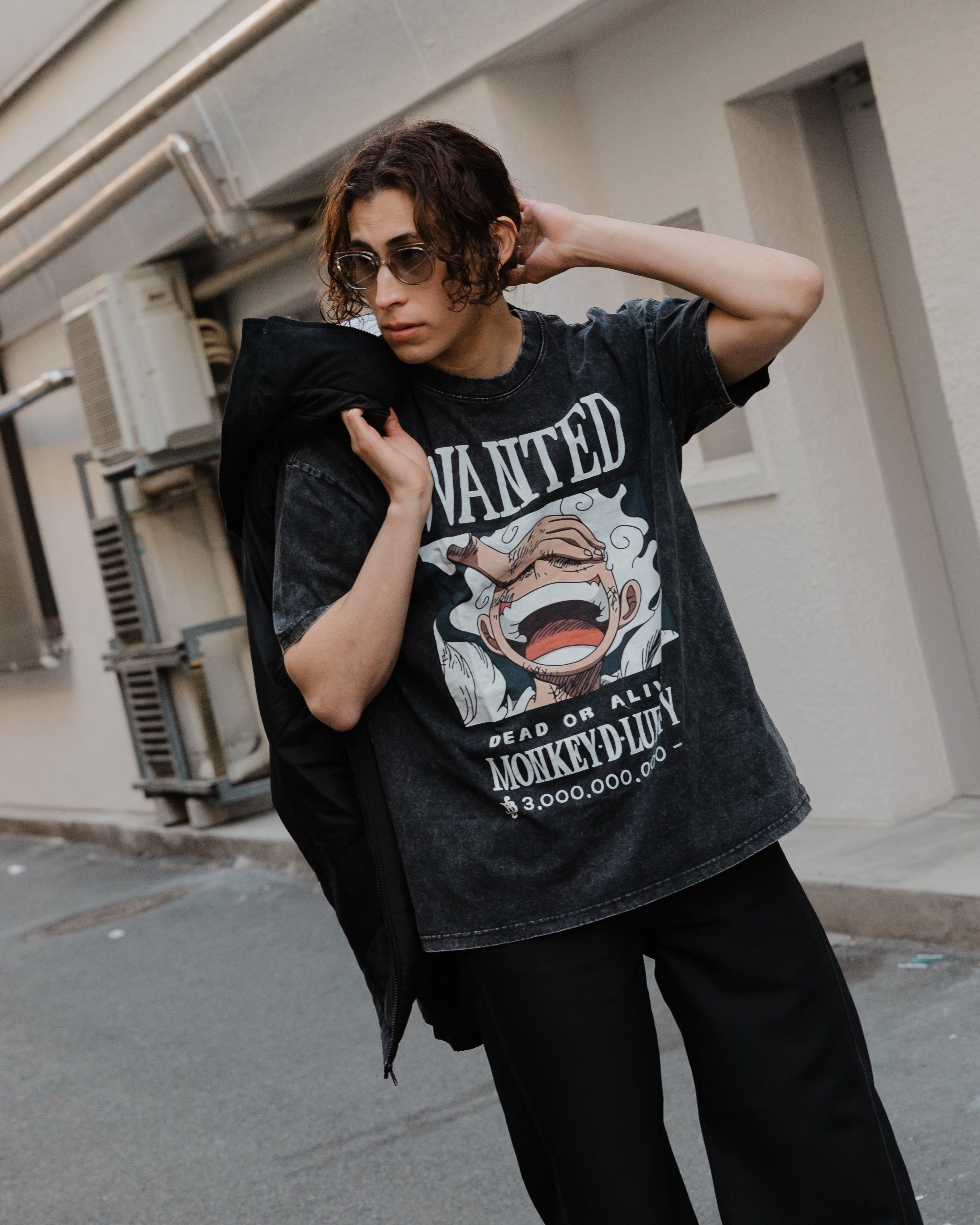 GEAR 5 BOUNTY POSTER VINTAGE OVERSIZE TEE