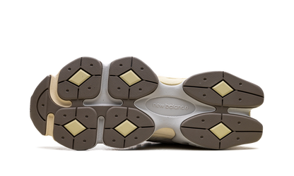 NB 9060 Mineral Gray Matter
