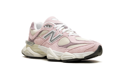 NB 9060 Rose Sugar Angora
