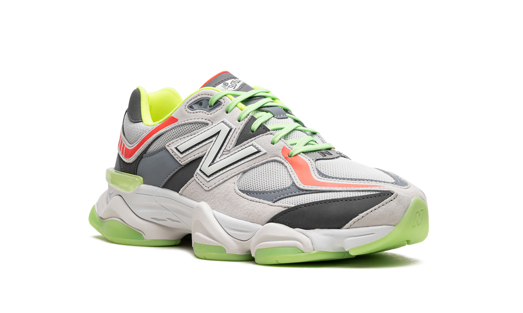 NB 9060 Dtlr - Glow